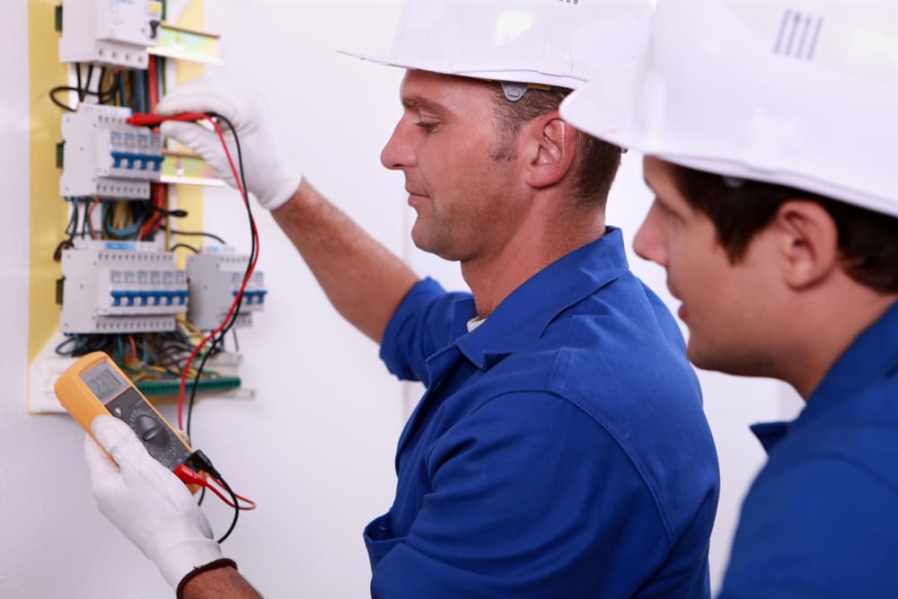 What Are the Benefits of Hiring a Licensed Electrician?